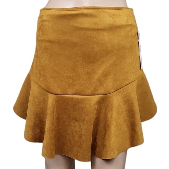 Design Lab Lord & Taylor Tan Faux Suede Skirt small pumpkin flowy high waisted - Picture 1 of 3